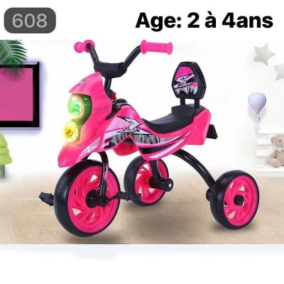 Vélo Tricycle à pédale avec sons et lumière  de 2 à 4 ans