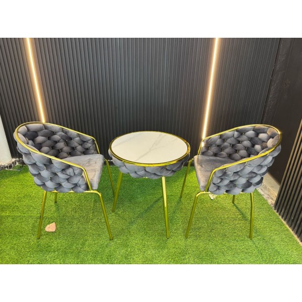 Ensemble Tête-à-Tête : 2 Chaises Rembourrées et Table Basse Marbre Blanc avec Bordure Dorée