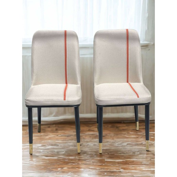 Chaise Élégante Rembourrée – Dossier Arrondi et Détail Argenté